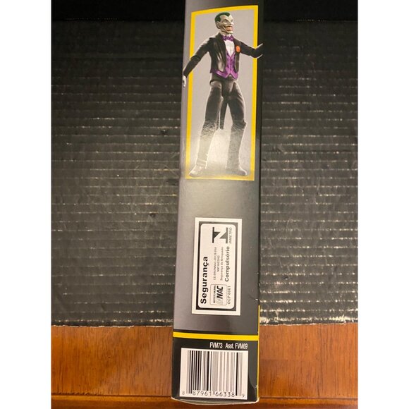 Batman: Knight Missions 12" THE JOKER ACTION FIGURE (TRUE MOVES) 2018 Mattel - Picture 4 of 7